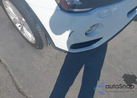 2015 BMW X3 Sdrive28I z USA, uszkodzony, nr VIN 5UXWZ7C57F0M82585